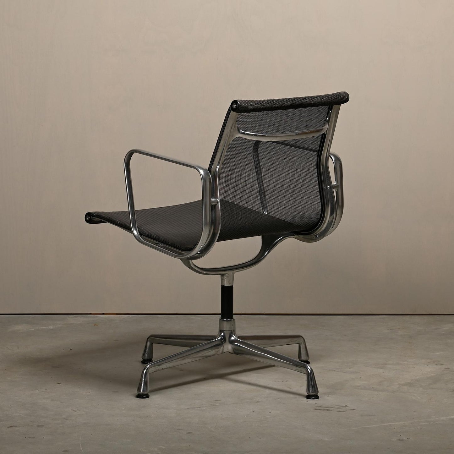 Eames Aluminum EA108 Dining Chairs Charcoal Netweave Mesh
