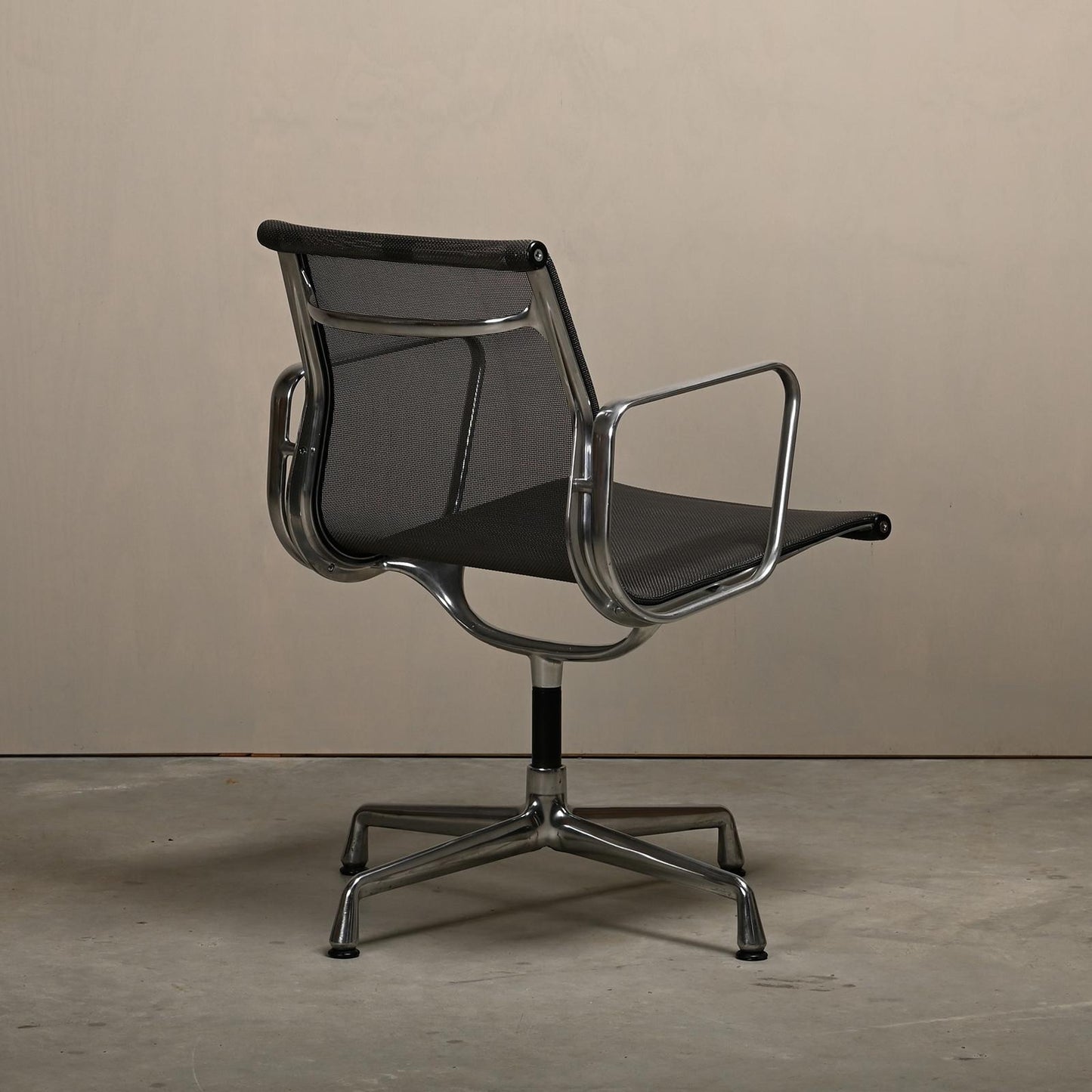 Eames Aluminum EA108 Dining Chairs Charcoal Netweave Mesh