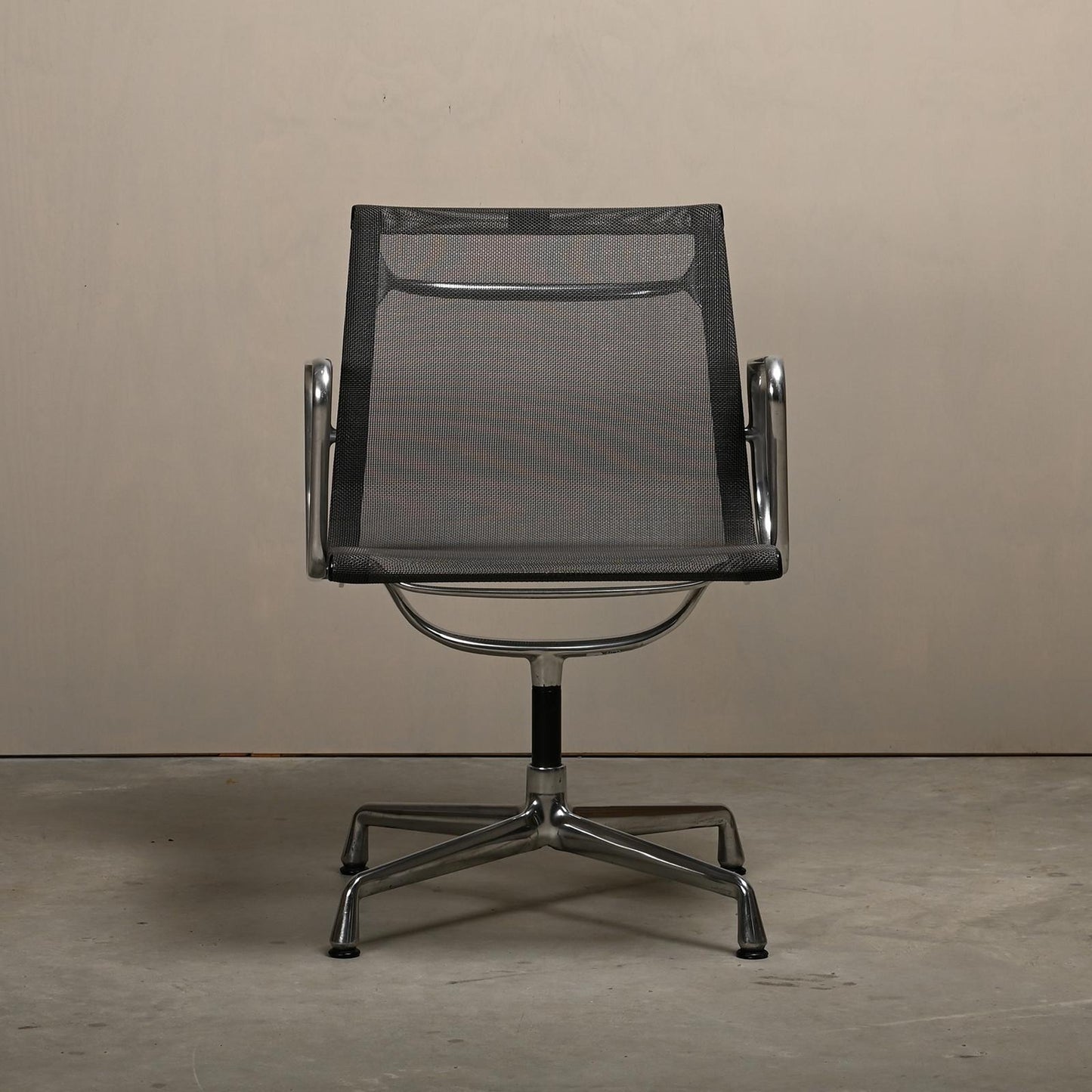 Eames Aluminum EA108 Dining Chairs Charcoal Netweave Mesh